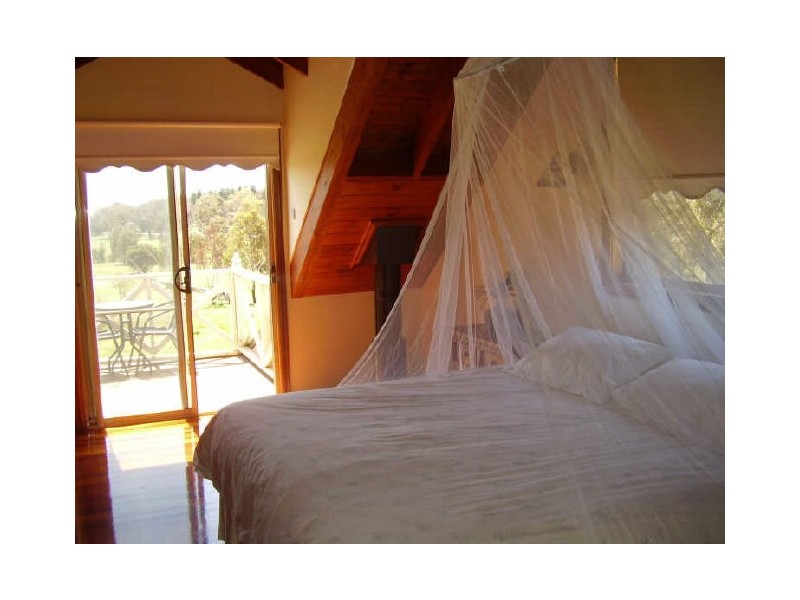 175 Ryans Road, Clonbinane VIC 3658