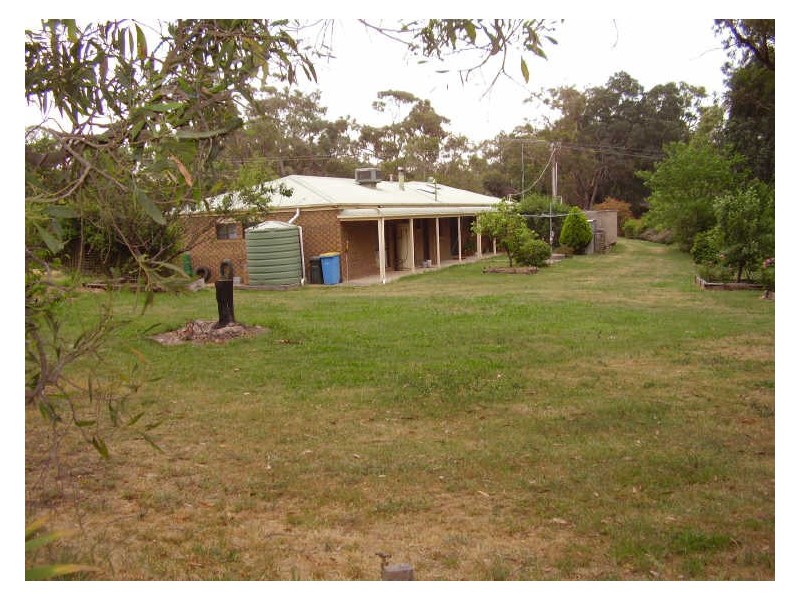 10 View Road, Heathcote Junction VIC 3758