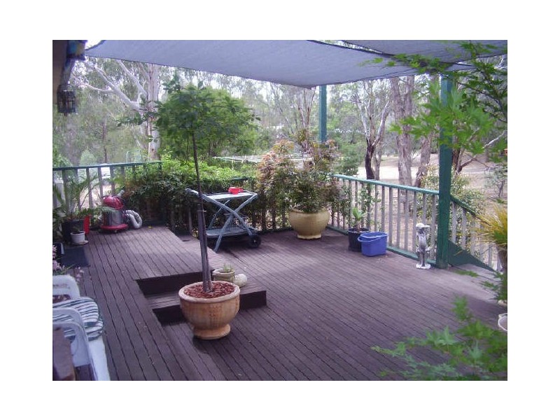 12 Fleming Drive, Broadford VIC 3658