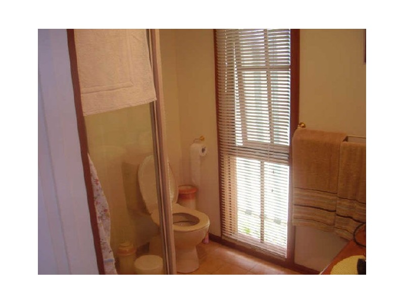 12 Fleming Drive, Broadford VIC 3658