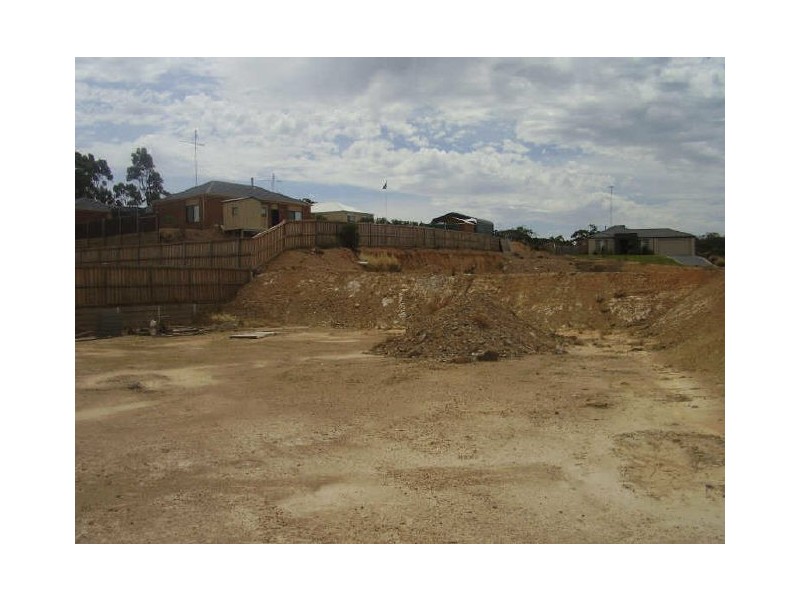 2 Tass Court, Broadford VIC 3658