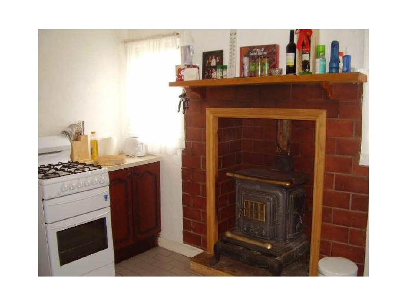 42 Pinniger Street, Broadford VIC 3658