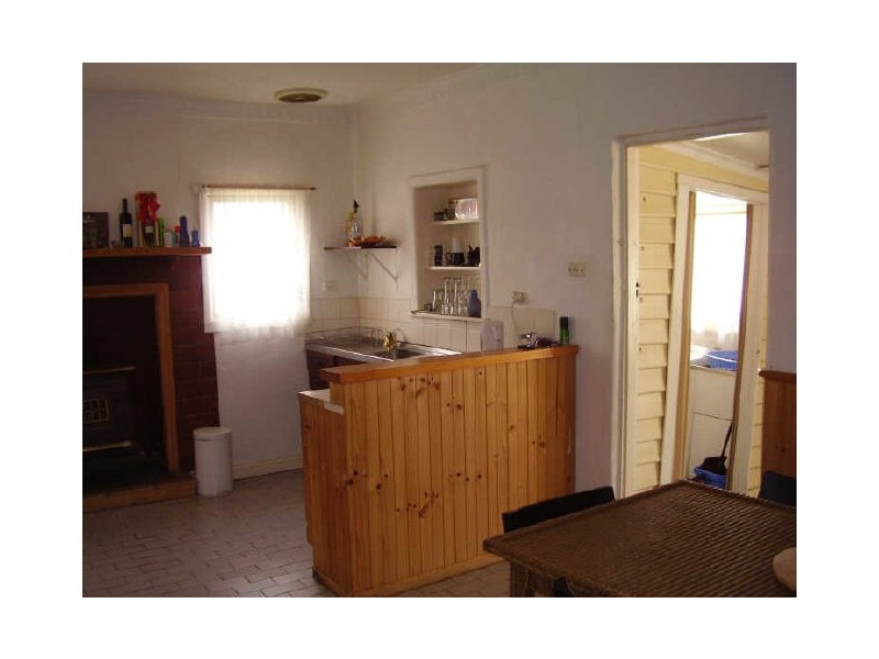 42 Pinniger Street, Broadford VIC 3658