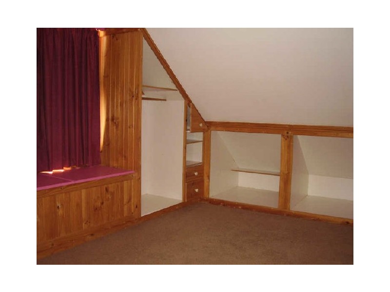 11 Powlett Street, Broadford VIC 3658