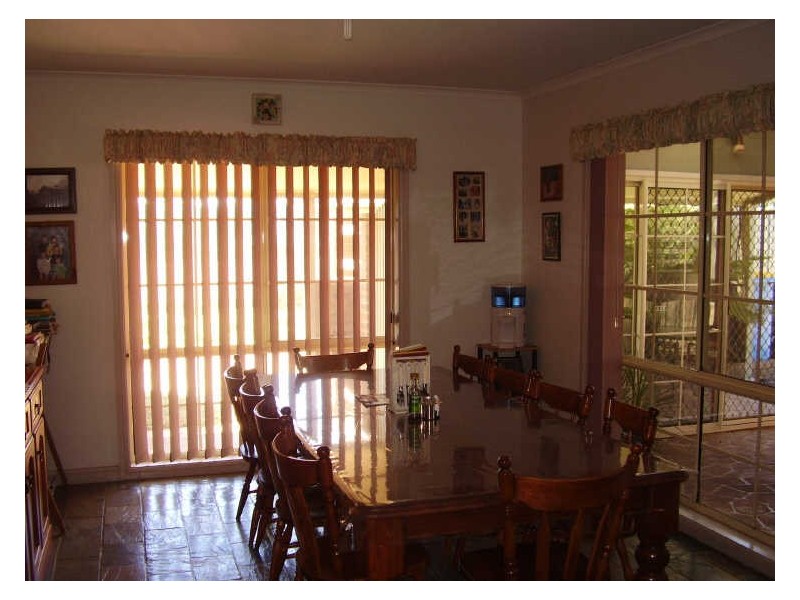 12 Powlett Street, Broadford VIC 3658