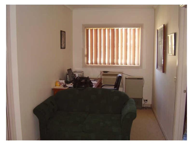 12 Powlett Street, Broadford VIC 3658