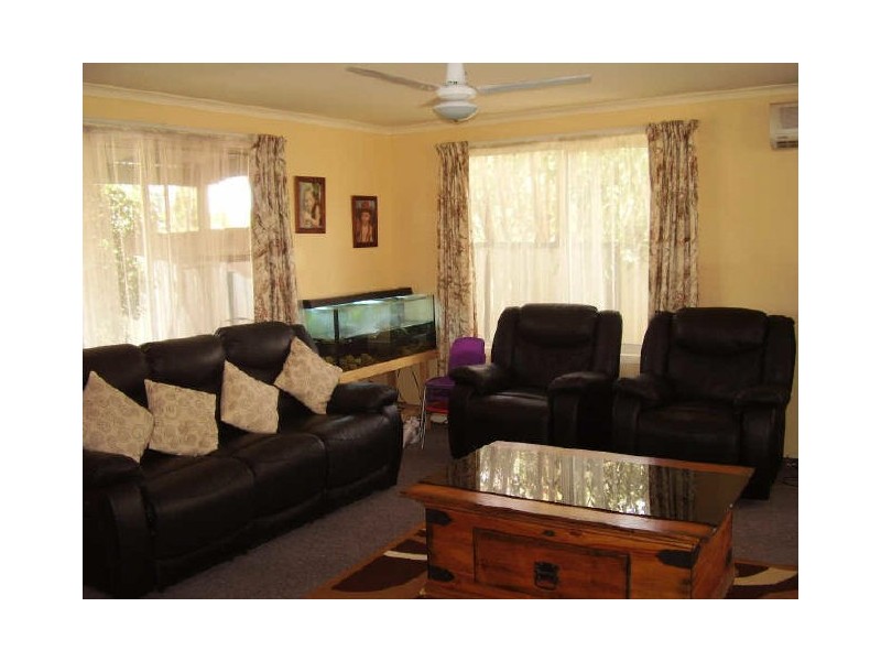 187 High Street, Broadford VIC 3658