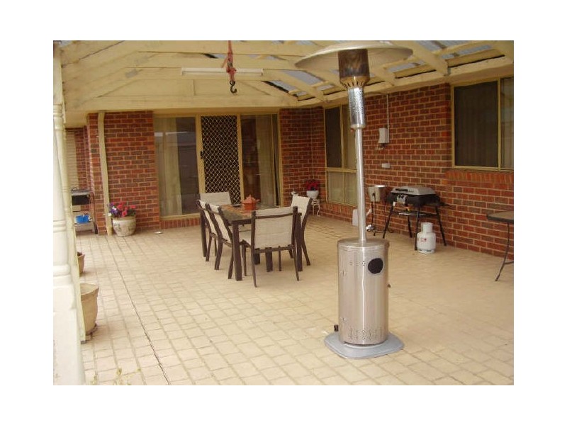 15 Eric Court, Kilmore VIC 3764