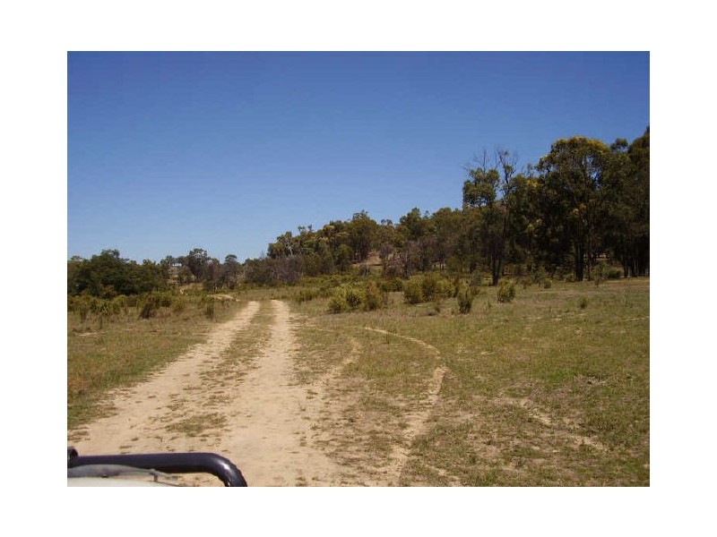 1930 Dry Creek Road, Broadford VIC 3658