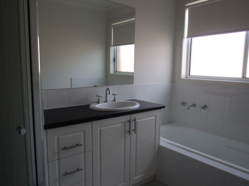 10 Candice Street, Kilmore VIC 3764