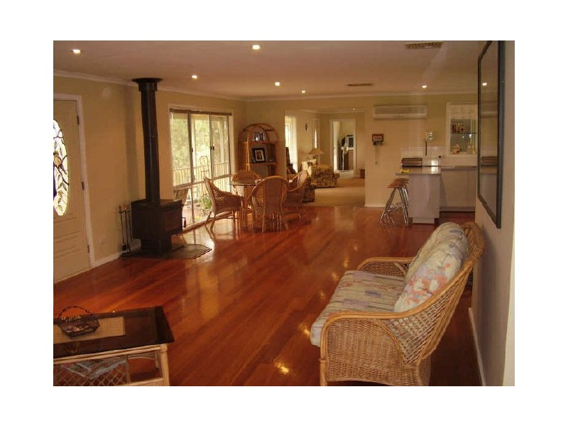 3 Hillview Drive, Broadford VIC 3658