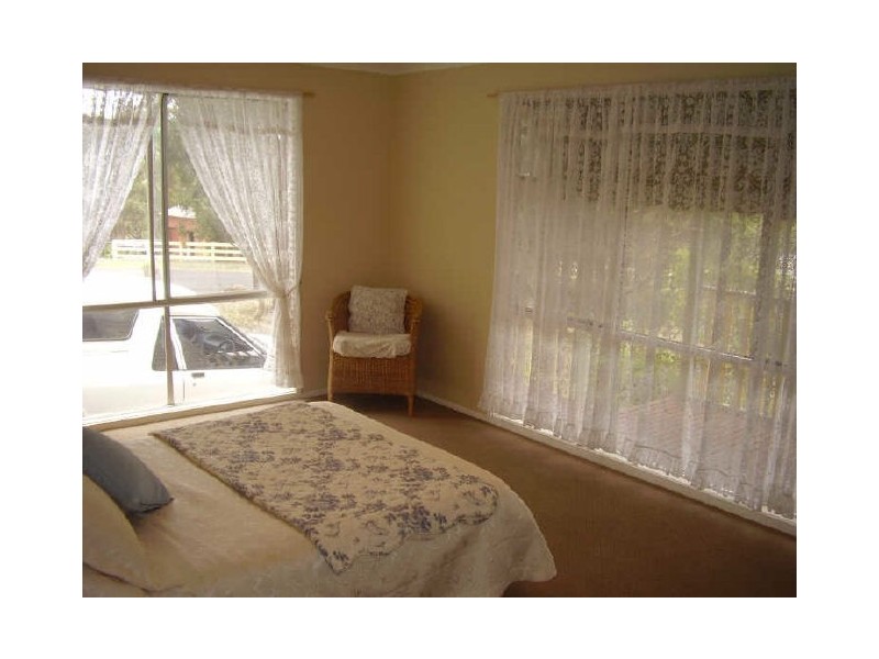 3 Hillview Drive, Broadford VIC 3658