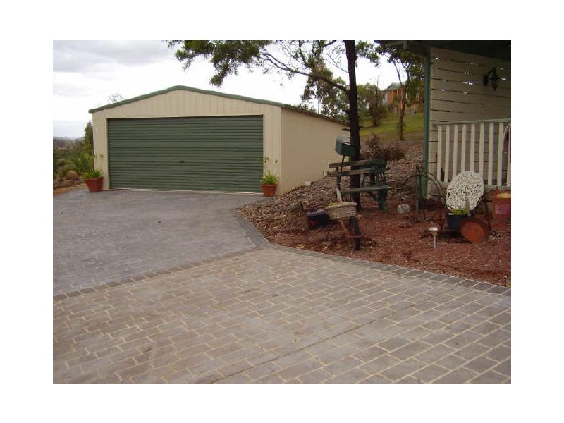 3 Hillview Drive, Broadford VIC 3658