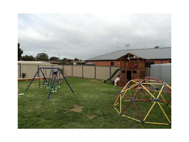 13 Stafford Street, Broadford VIC 3658