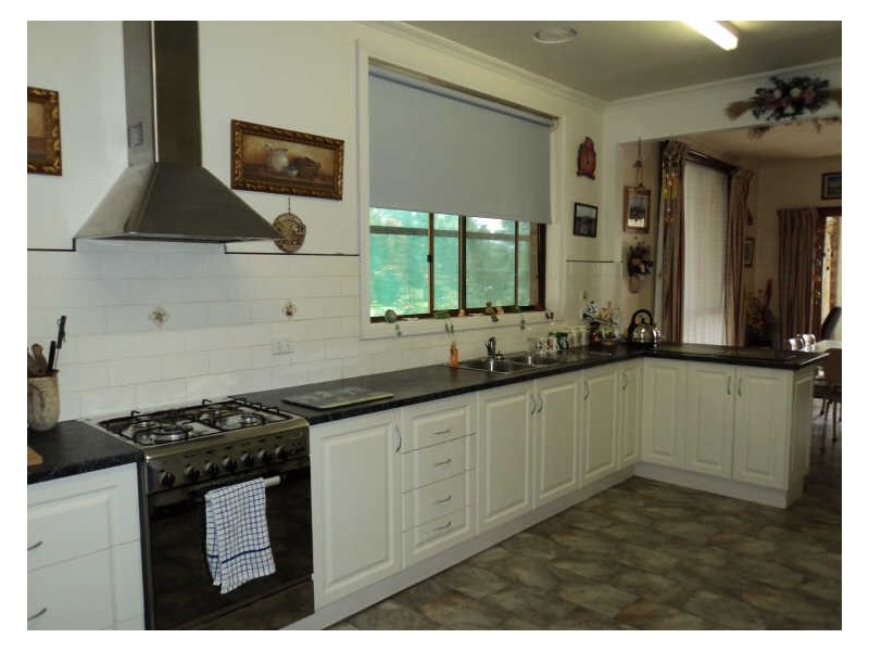 153 Burges Lane, Broadford VIC 3658