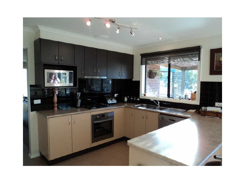 36 Stafford Street, Broadford VIC 3658