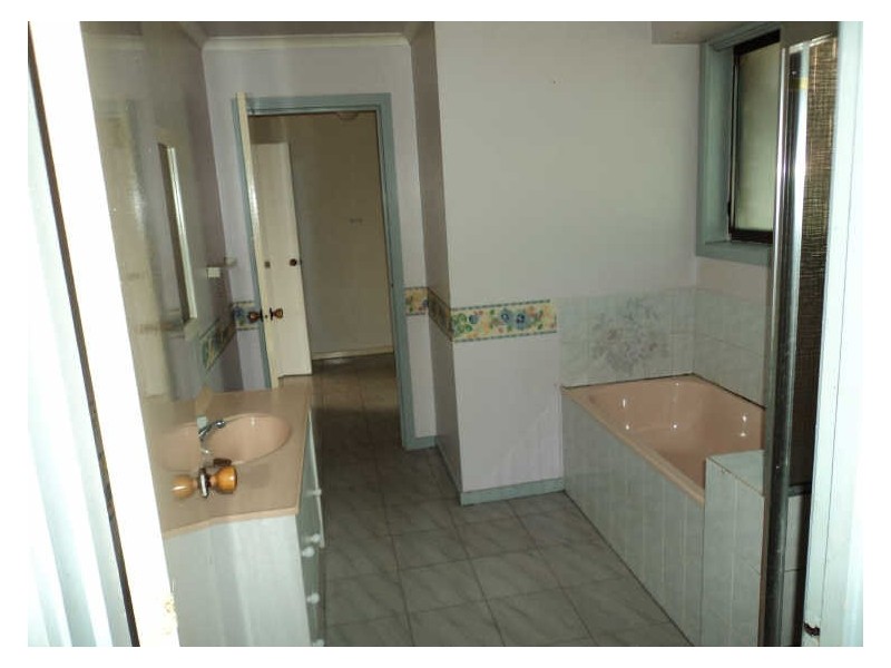 25 B Hamiltons Lane, Broadford VIC 3658