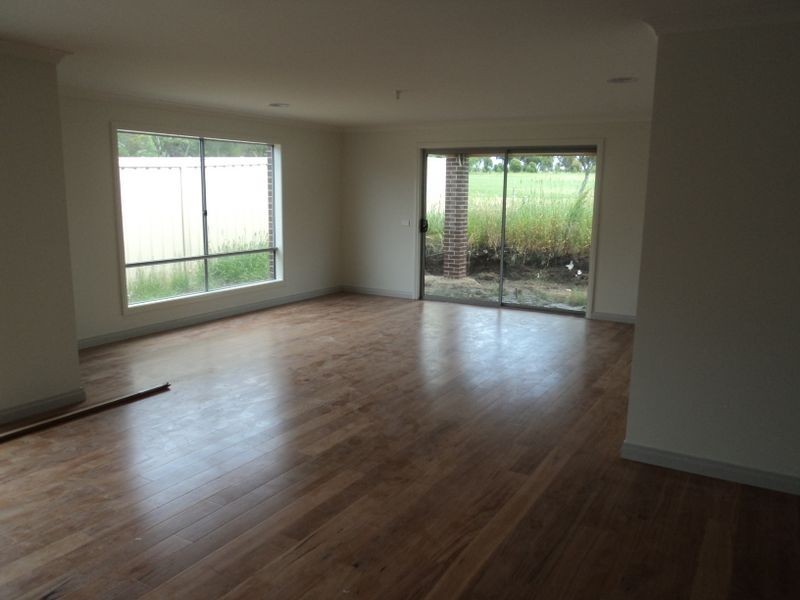 9 Jessica Ave, Kilmore VIC 3764