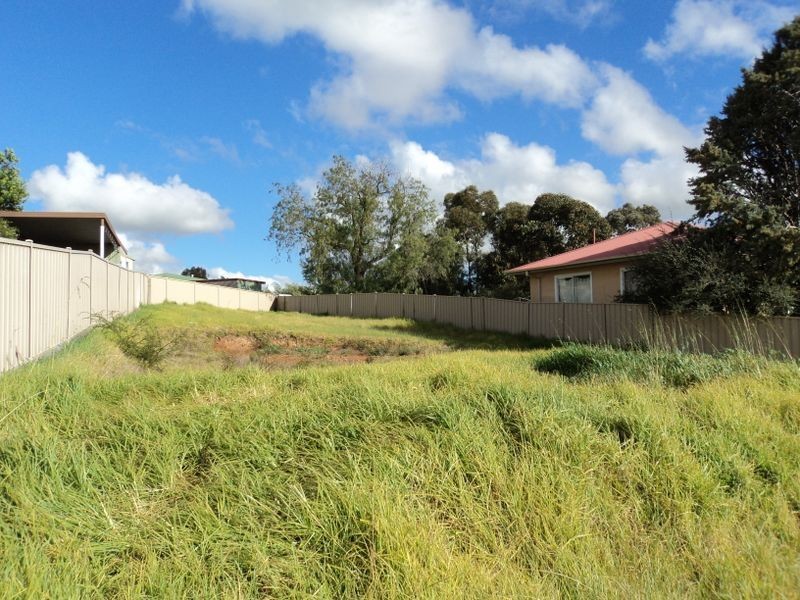 1 Heywood Crescent, Seymour VIC 3660