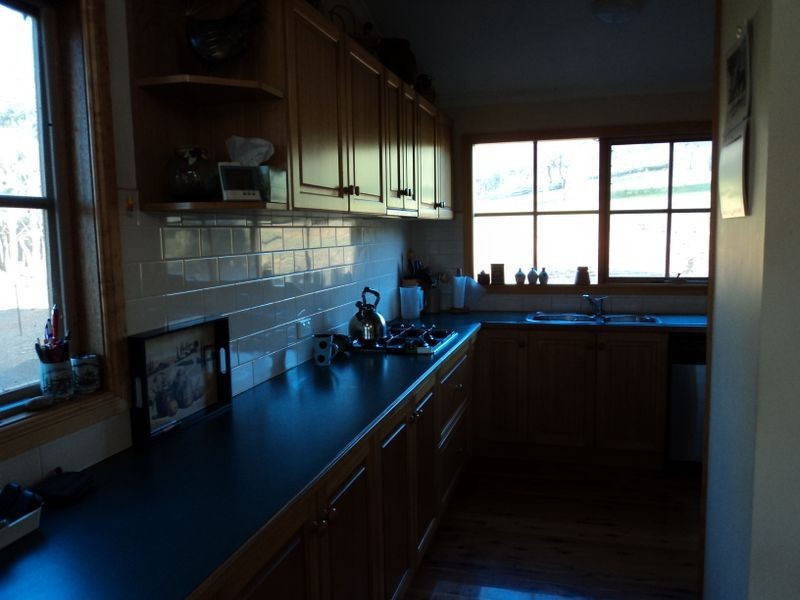 160 Neill Rd, Clonbinane VIC 3658