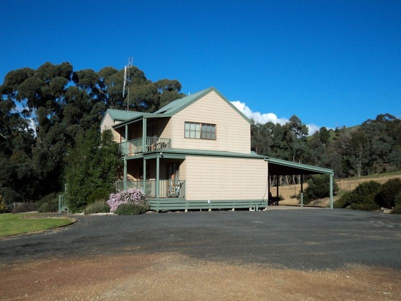 160 Neill Rd, Clonbinane VIC 3658