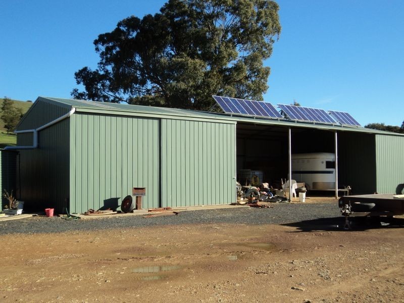160 Neill Rd, Clonbinane VIC 3658
