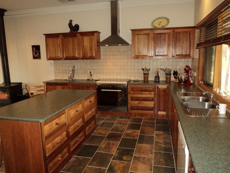 373 Selection Road, Broadford VIC 3658