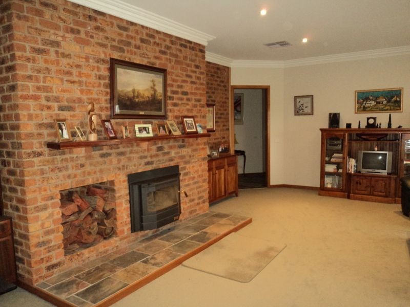 373 Selection Road, Broadford VIC 3658