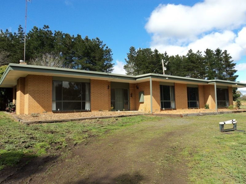 20 Scullys Lane, Broadford VIC 3658