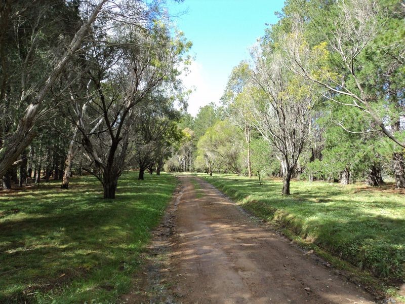 20 Scullys Lane, Broadford VIC 3658