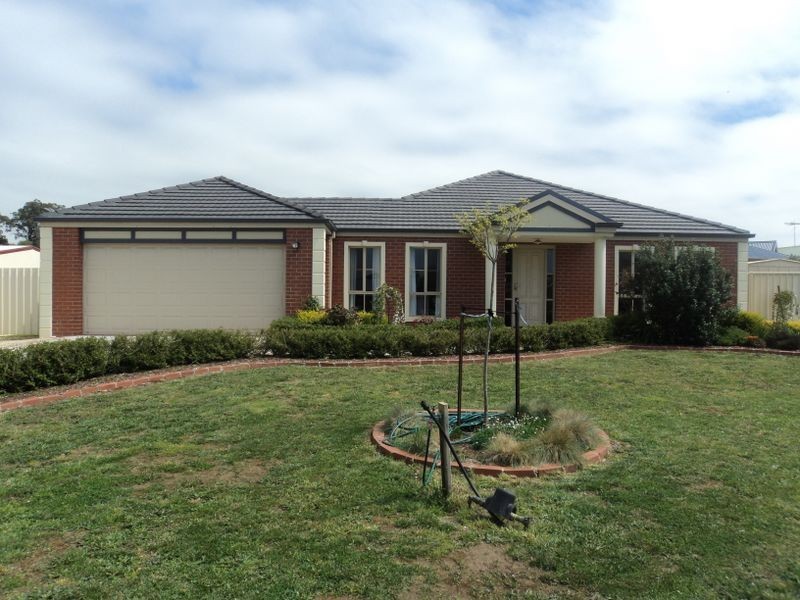4 Crimmins Way, Kilmore VIC 3764