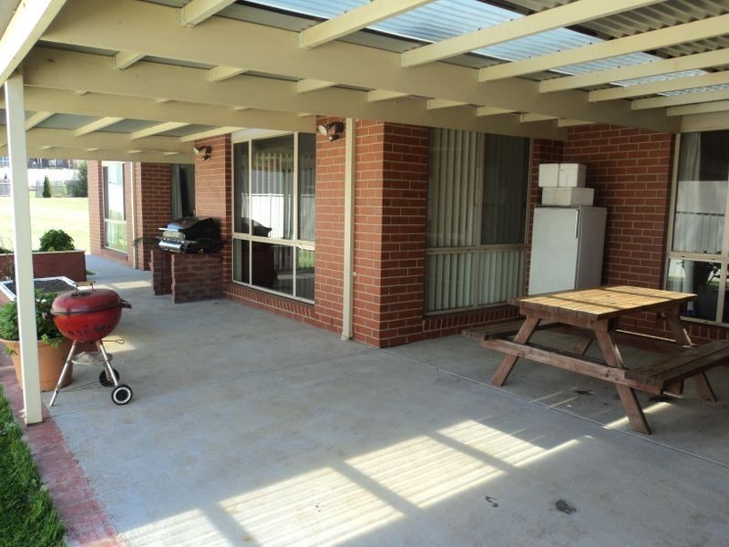 4 Crimmins Way, Kilmore VIC 3764
