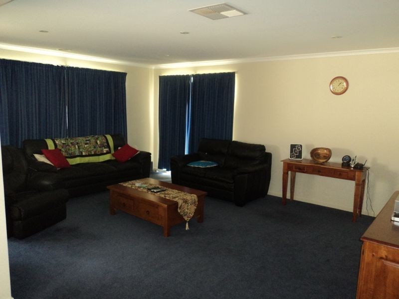 4 Crimmins Way, Kilmore VIC 3764