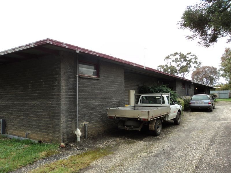 1-4/30 Snodgrass Street, Broadford VIC 3658