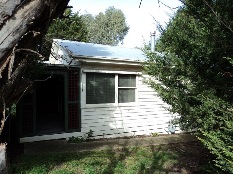 18 Gavan Street, Broadford VIC 3658