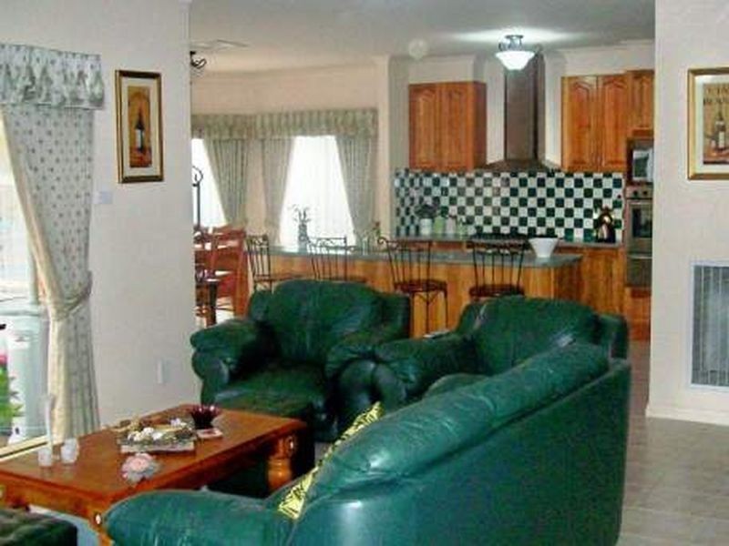 10 Morris Court, Kilmore VIC 3764