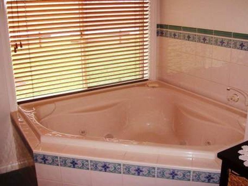 10 Morris Court, Kilmore VIC 3764