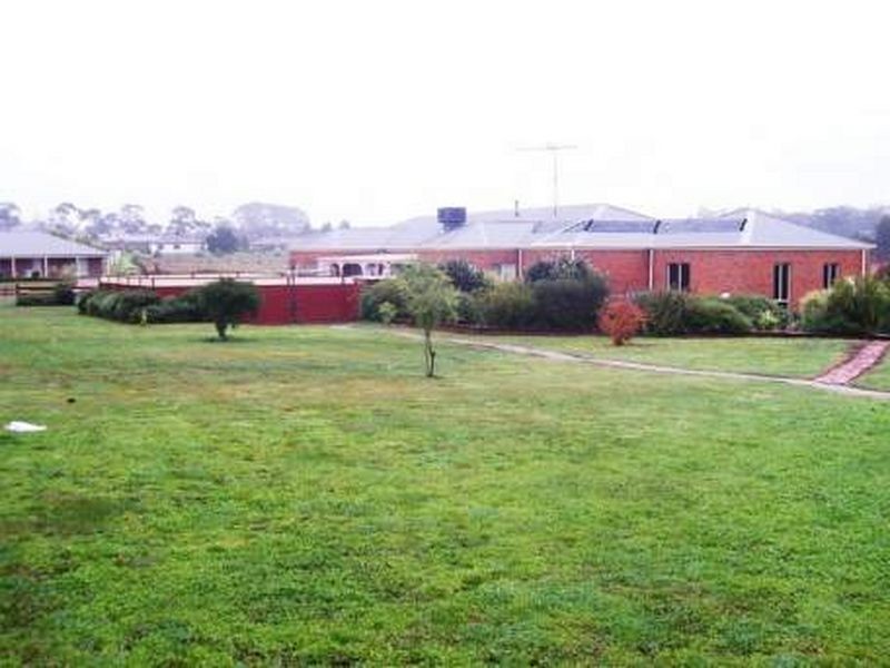 10 Morris Court, Kilmore VIC 3764