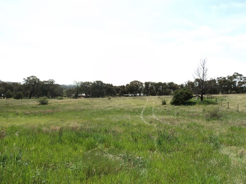 1/235 Sunday Creek Rd, Broadford VIC 3658