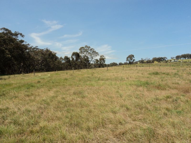 1/235 Sunday Creek Rd, Broadford VIC 3658