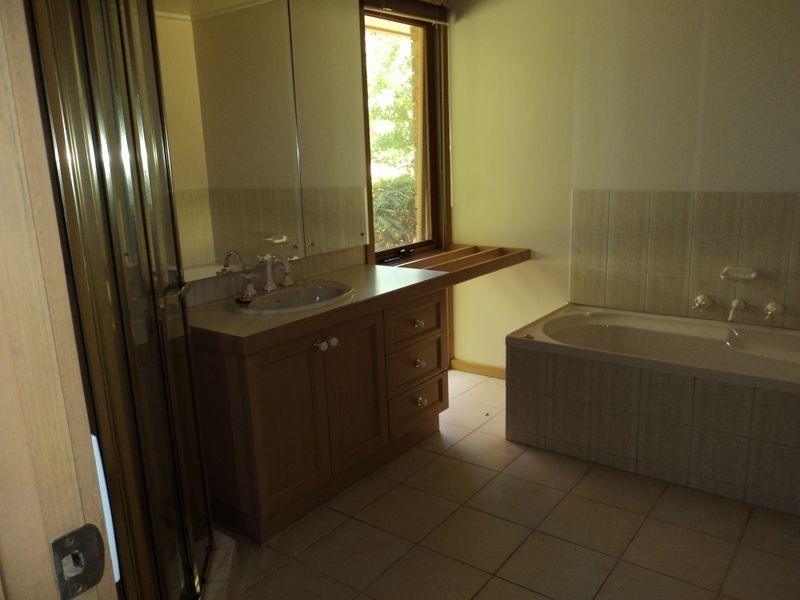 330 Selection Road, Broadford VIC 3658
