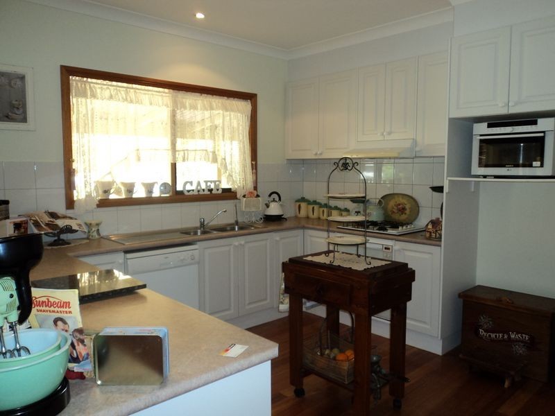 87 Donaldson Drive, Broadford VIC 3658