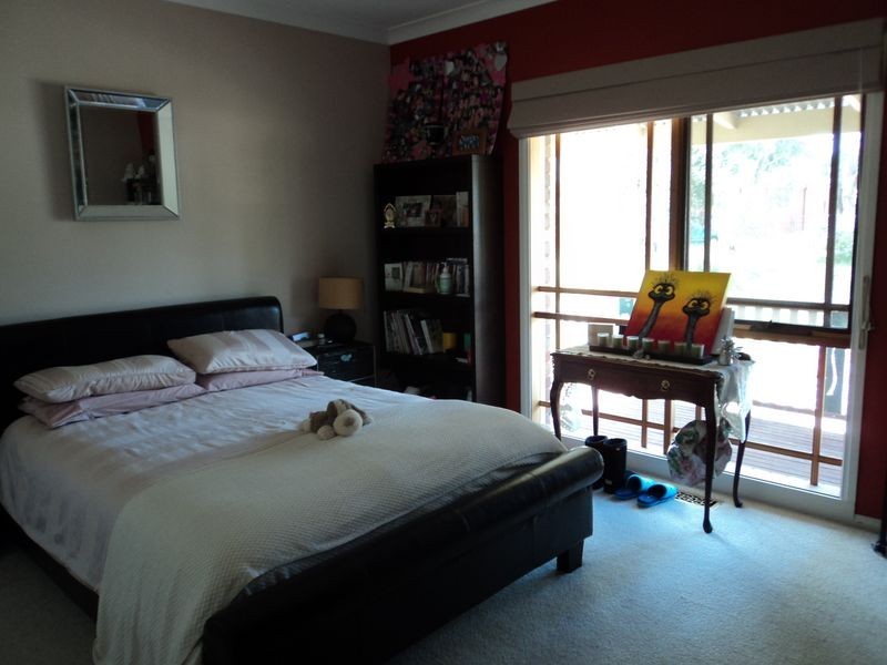 87 Donaldson Drive, Broadford VIC 3658