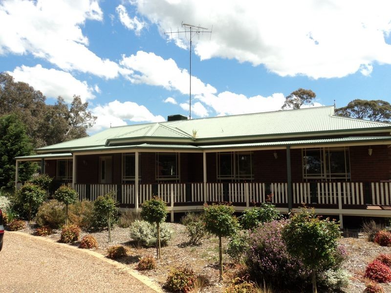 87 Donaldson Drive, Broadford VIC 3658