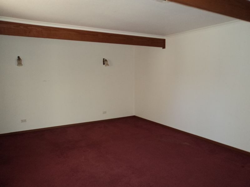 5 Strath Creek Road, Broadford VIC 3658