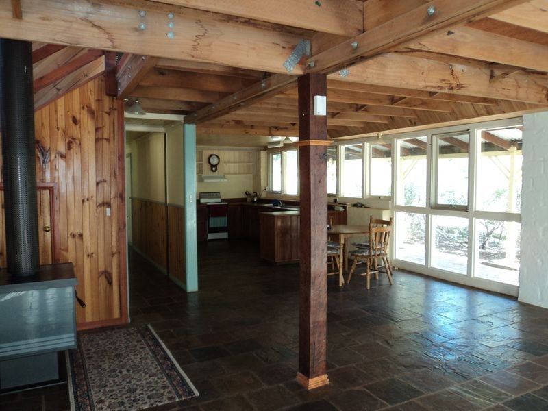 1 Fleming Drive, Broadford VIC 3658