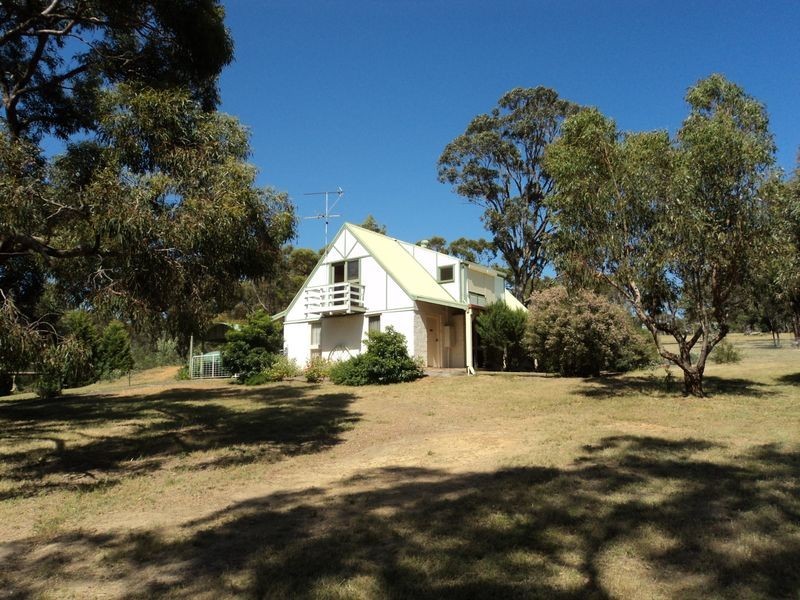 1 Fleming Drive, Broadford VIC 3658