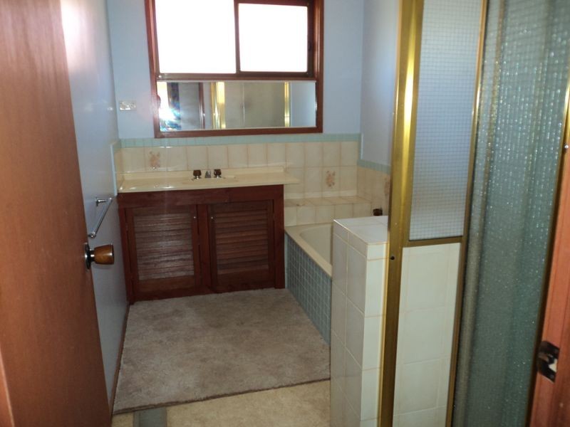 11 Mylson Avenue, Broadford VIC 3658