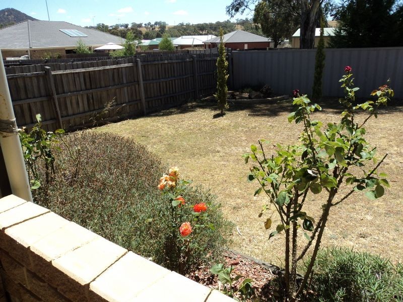 11 Mylson Avenue, Broadford VIC 3658