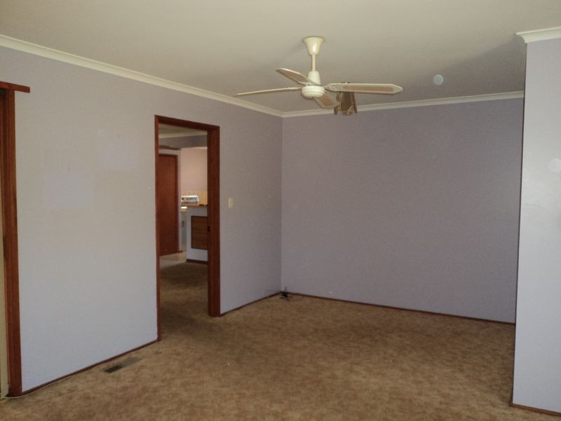 11 Mylson Avenue, Broadford VIC 3658